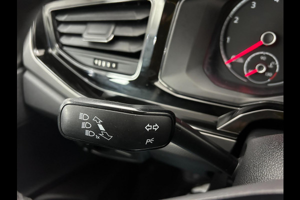 Volkswagen Polo Occasion 1.0 TSI Comfortline Business | Zwart | Tweedehands Volkswagen Polo | Airco | Cruisecontrol | Bluetooth