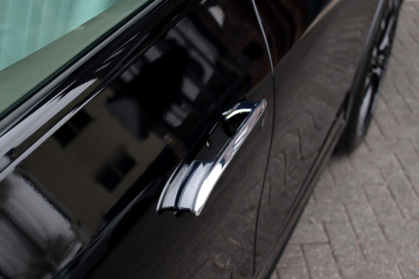 Mercedes-Benz EQS SUV 450 4MATIC AMG Line 118 kWh | Facelift | Hyperscreen | Achterasbesturing | Airmatic | Distronic+ | Massage | Burmester | Trekhaak | Verwarmd Stuurwiel | HUD | Stoelventilatie |