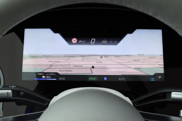 Mercedes-Benz EQS SUV 450 4MATIC AMG Line 118 kWh | Facelift | Hyperscreen | Achterasbesturing | Airmatic | Distronic+ | Massage | Burmester | Trekhaak | Verwarmd Stuurwiel | HUD | Stoelventilatie |