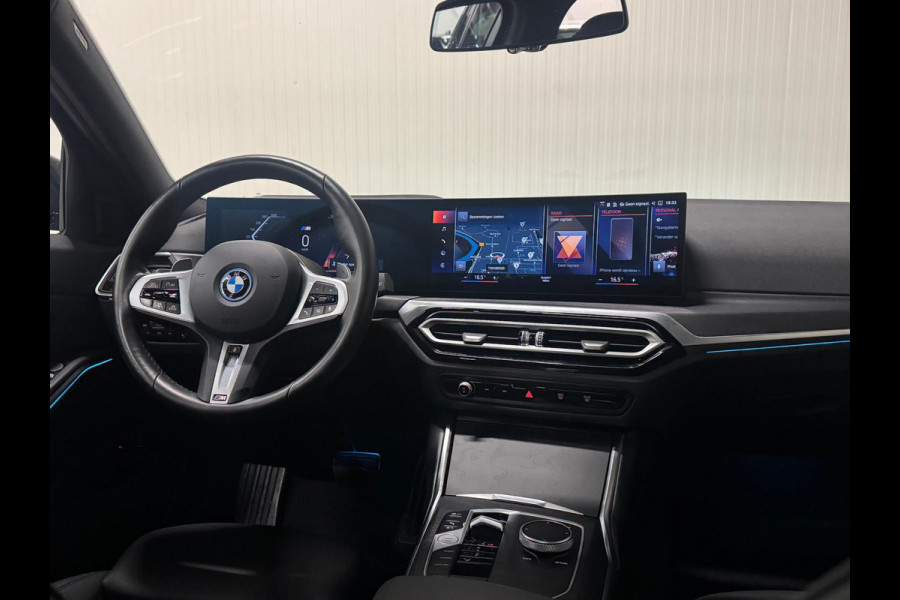BMW 3 Serie Touring 330e | M-SPORT | PANO | HUD | TREKHAAK | CAMERA | SHADOW LINE