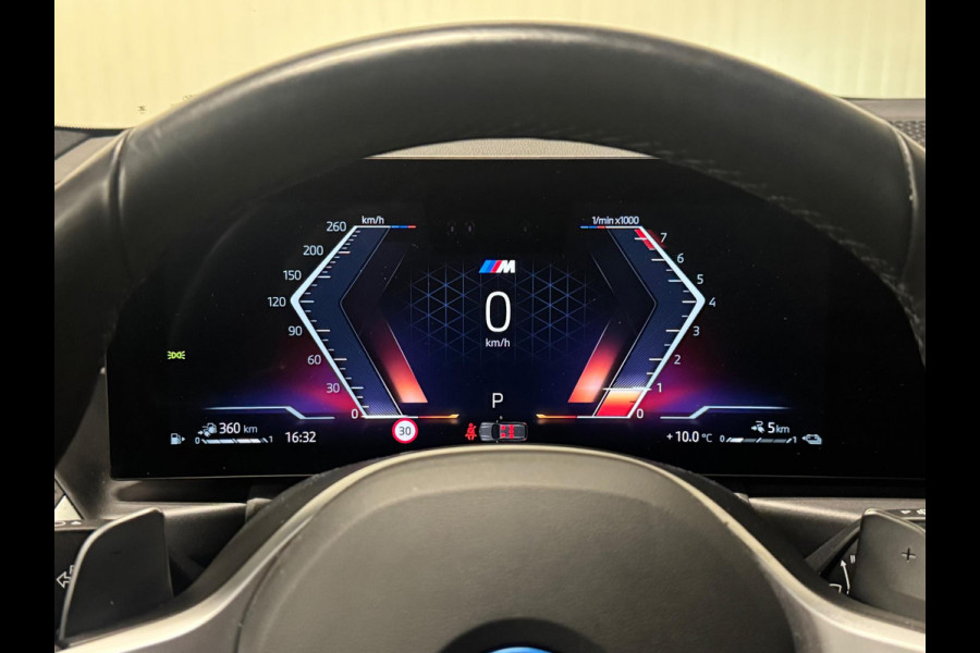 BMW 3 Serie Touring 330e | M-SPORT | PANO | HUD | TREKHAAK | CAMERA | SHADOW LINE
