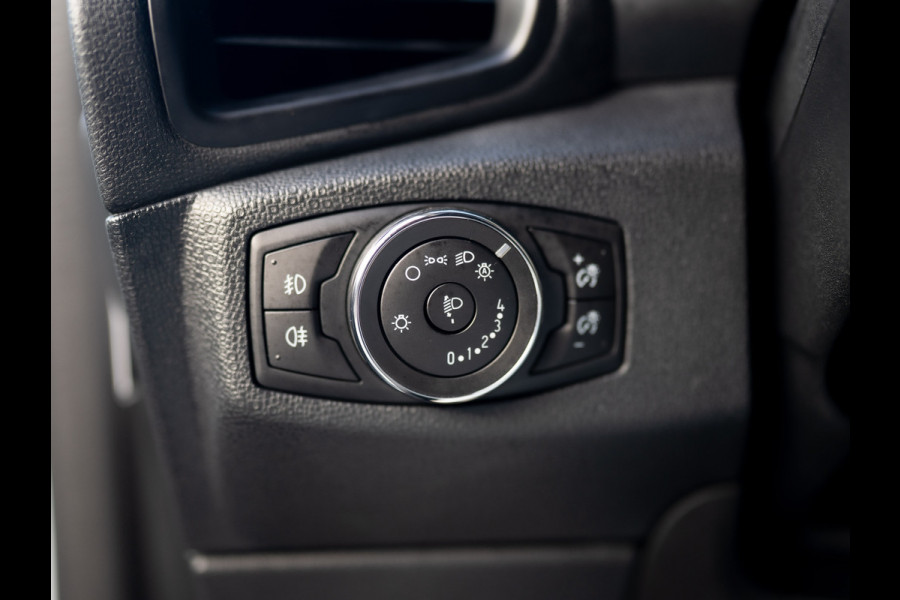 Ford EcoSport 1.0 EcoBoost Connected | Apple Carplay/ Android Auto | Parkeersensoren | Prijs Rijklaar!!