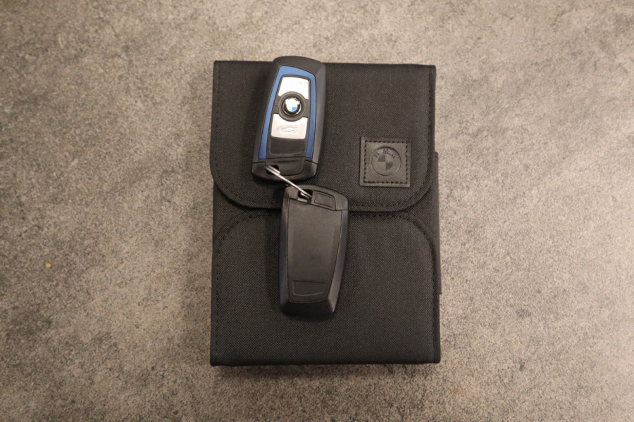 BMW 4 Serie Gran Coupé 420i High Executive Edition M-sport Schuif/kantel-dak Leder