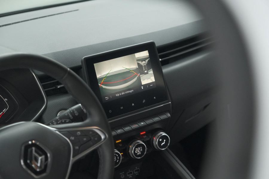 Renault Clio TCe 130 EDC Intens | Rondom Camera | Apple Carplay | Parkeersensoren | Climate Control