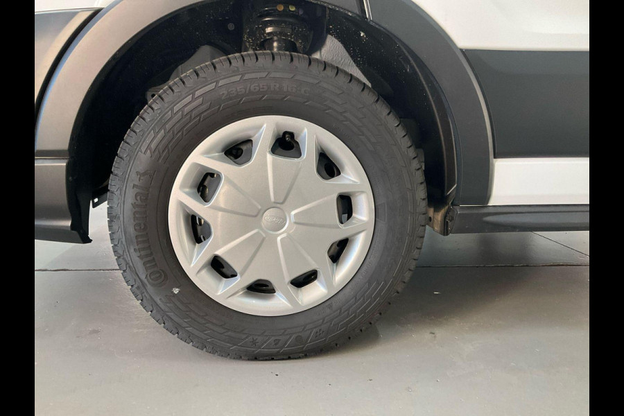 Ford Transit 350 2.0 TDCI L3H2 Trend 130pk | Safety en Comfort pack | Trekhaak | SYNC 4 Navigatie