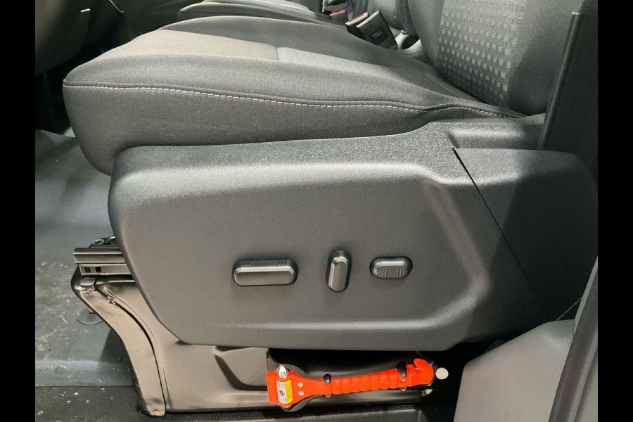 Ford Transit 350 2.0 TDCI L3H2 Trend 130pk | Safety en Comfort pack | Trekhaak | SYNC 4 Navigatie