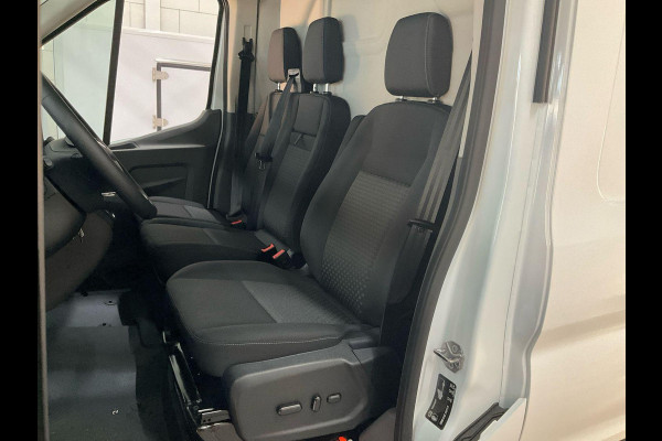 Ford Transit 350 2.0 TDCI L3H2 Trend 130pk | Safety en Comfort pack | Trekhaak | SYNC 4 Navigatie