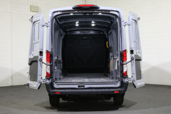 Ford E-Transit 350 L3 H2 Trend 68 kWh Navigatie Adapt. Cruise 360 Camera