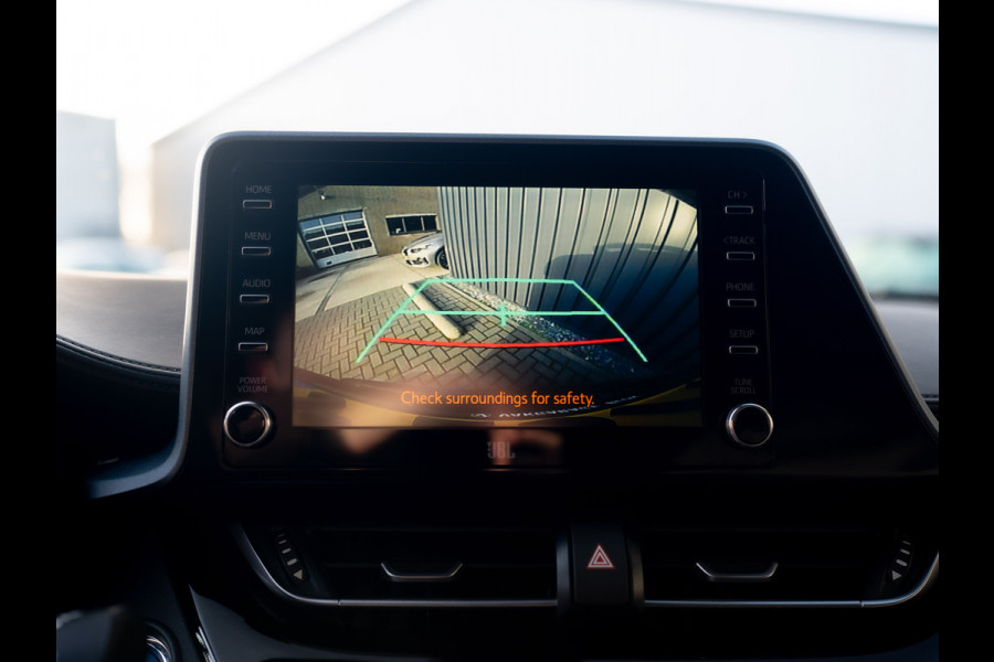 Toyota C-HR 1.8 Hybrid First Edition | JBL | LED koplampen | BSM | Navi | PDC V&A | Prijs Rijklaar!!