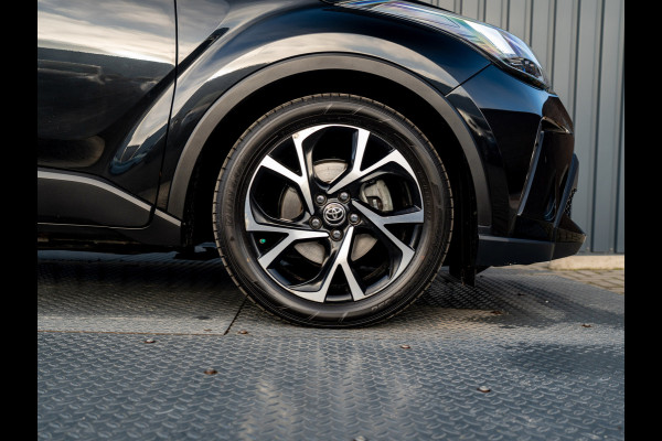 Toyota C-HR 1.8 Hybrid First Edition | JBL | LED koplampen | BSM | Navi | PDC V&A | Prijs Rijklaar!!