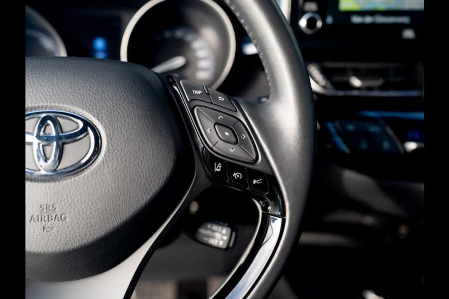 Toyota C-HR 1.8 Hybrid First Edition | JBL | LED koplampen | BSM | Navi | PDC V&A | Prijs Rijklaar!!