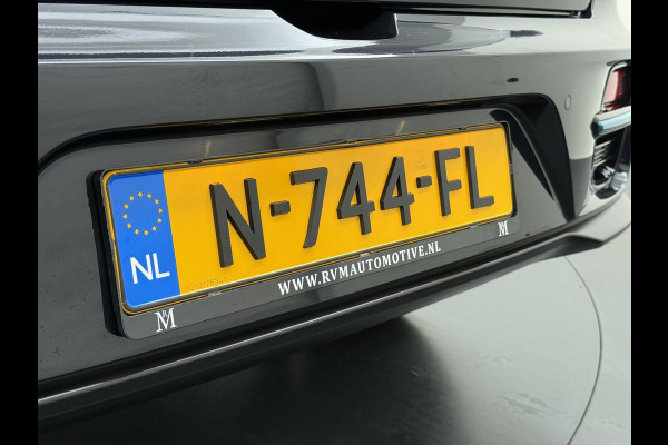 Kia e-Niro Edition 64 kWh 3-fase lader | SOH 94% |1e eigenaar | Origineel Nederlands | Dealeronderhouden | Stoel + stuur verwarming |Rijklaar prijs met garantie!