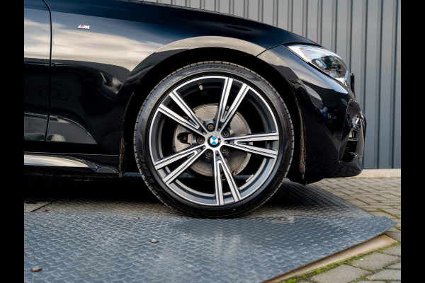BMW 3-serie 320i High Executive | M-Sport | Laser | Stoelgeheugen | Trekhaak wegkl. | 19'' | Head Up | Camera | Keyless | Prijs Rijklaar!!