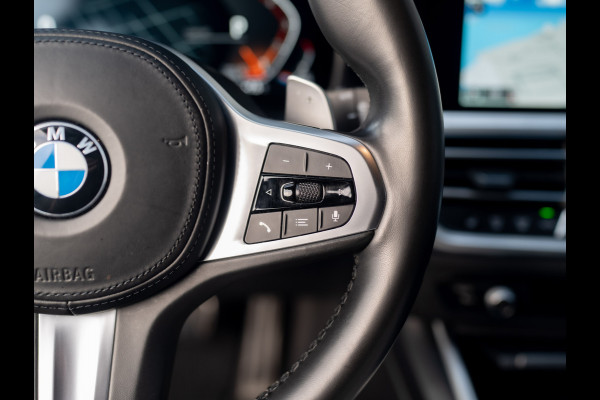 BMW 3-serie 320i High Executive | M-Sport | Laser | Stoelgeheugen | Trekhaak wegkl. | 19'' | Head Up | Camera | Keyless | Prijs Rijklaar!!