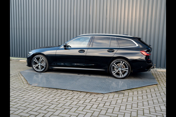 BMW 3-serie 320i High Executive | M-Sport | Laser | Stoelgeheugen | Trekhaak wegkl. | 19'' | Head Up | Camera | Keyless | Prijs Rijklaar!!