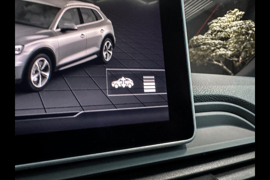 Audi SQ5 3.0 TFSI SQ5 quattro Audi HUD|Trekhaak|Luchtvering|Panorama