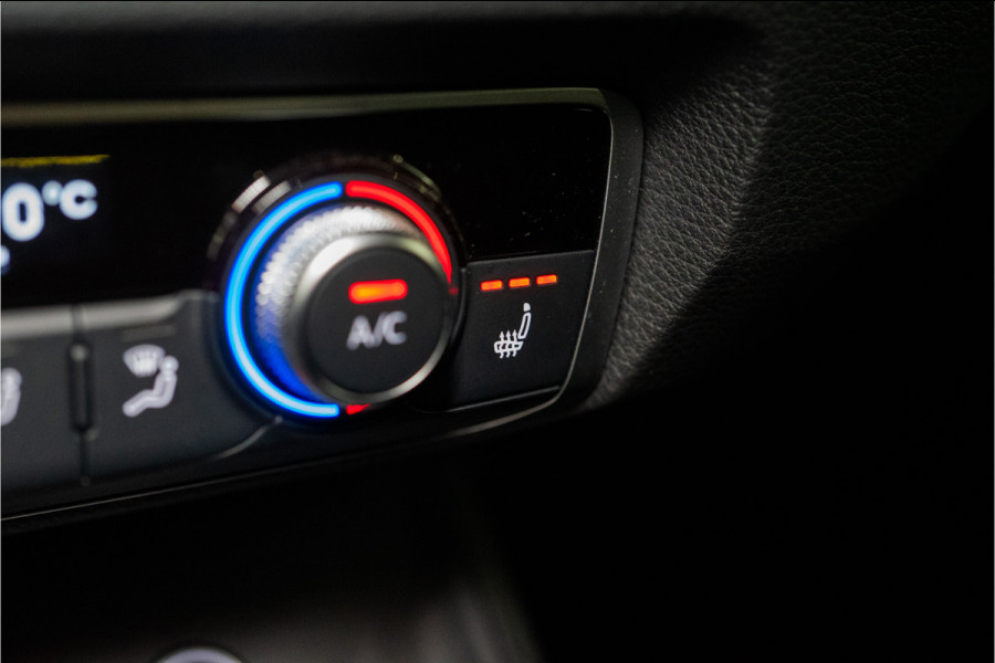 Audi Q3 Sportback 45 TFSI e S Edition 245PK | Pano | Sonos | Trekhaak | Sfeer | VOL! 12 MND Garantie