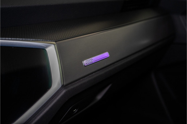 Audi Q3 Sportback 45 TFSI e S Edition 245PK | Pano | Sonos | Trekhaak | Sfeer | VOL! 12 MND Garantie