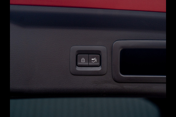 Mazda CX-30 2.0 e-SkyActiv-X M Hybrid Luxury | Leder | Stoelgeheugen | Bose | Head Up | Stoel & Stuur verw. | Prijs Rijklaar!!