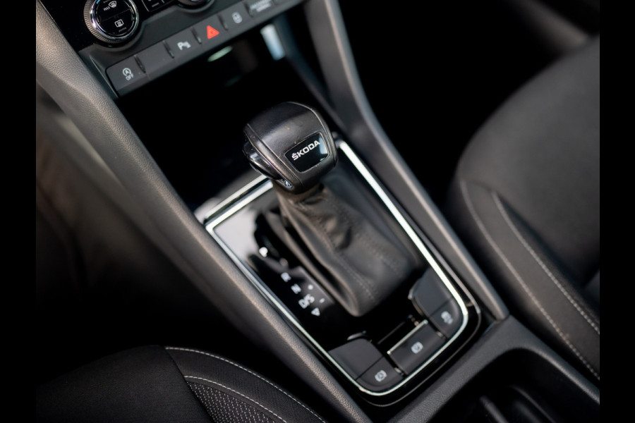 Škoda Karoq 1.5 TSI ACT Business Edition Plus | Elk. A-klep | Camera | Adapt. Cr. | Prijs Rijklaar!!