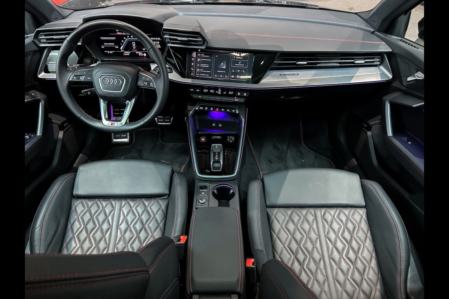 Audi S3 Sportback 2.0 TFSI S3 quattro Akrapovic |SONOS|RS-Seats|Leder|Panorama