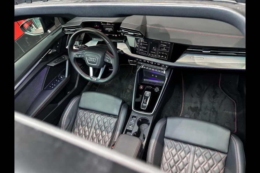 Audi S3 Sportback 2.0 TFSI S3 quattro Akrapovic |SONOS|RS-Seats|Leder|Panorama