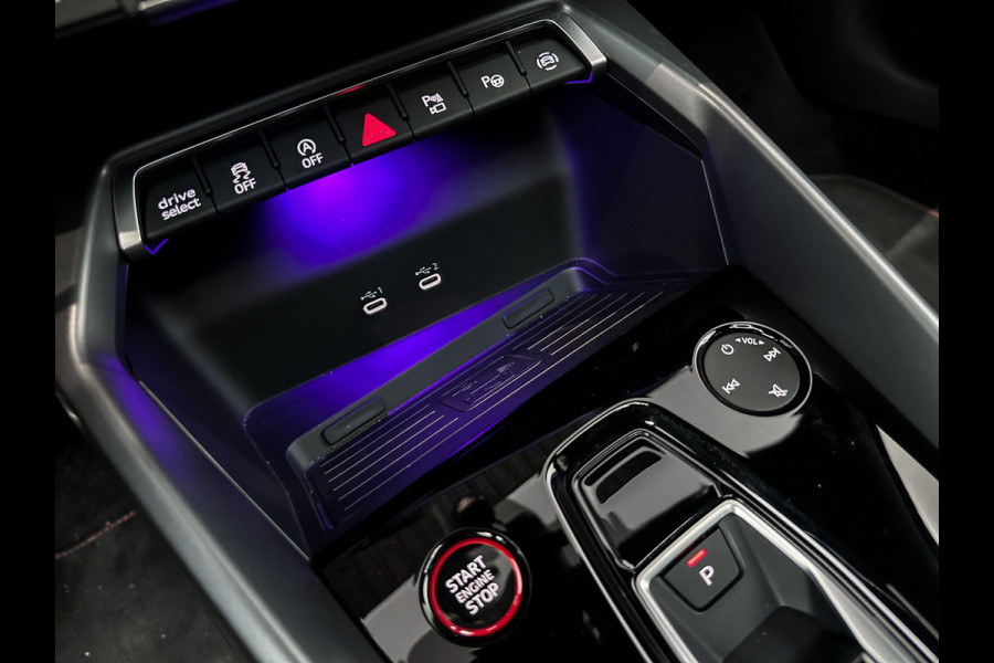 Audi S3 Sportback 2.0 TFSI S3 quattro Akrapovic |SONOS|RS-Seats|Leder|Panorama