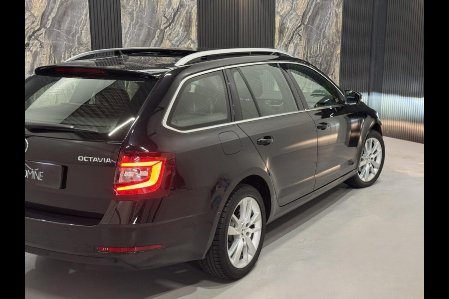 Škoda Octavia Combi 1.5 TSI Greentech Business Edit|PANO|SFEER|KEYLESS|BOMVOL