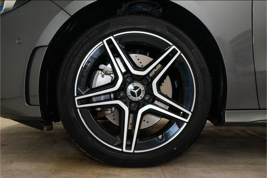 Mercedes-Benz B-Klasse 250 e AMG 218PK | NL AUTO+NAP | Pano | Memory | Burmester | Sfeer | Trekhaak | VOL! 12 MND Garantie