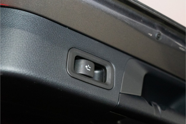 Mercedes-Benz B-Klasse 250 e AMG 218PK | NL AUTO+NAP | Pano | Memory | Burmester | Sfeer | Trekhaak | VOL! 12 MND Garantie