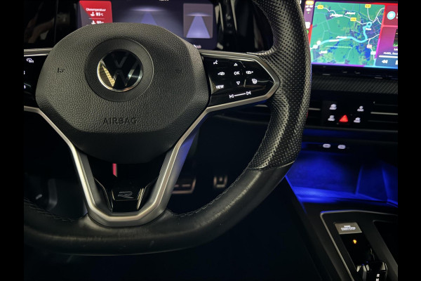 Volkswagen Golf 1.5 eTSI R-Line Pano Harman/Kardon Carplay Sfeer