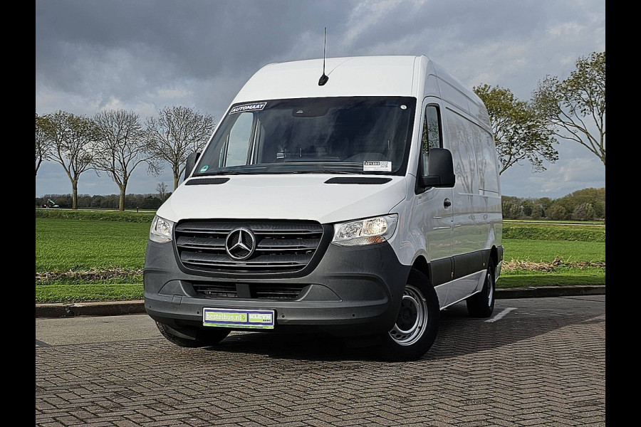 Mercedes-Benz Sprinter 314 2.2 CDI L2H2 EURO VI-D Automaat Mbux Standkachel Airco Adaptieve Cruise Camera PDC WP-Inrichting RWD Euro6 143 PK!