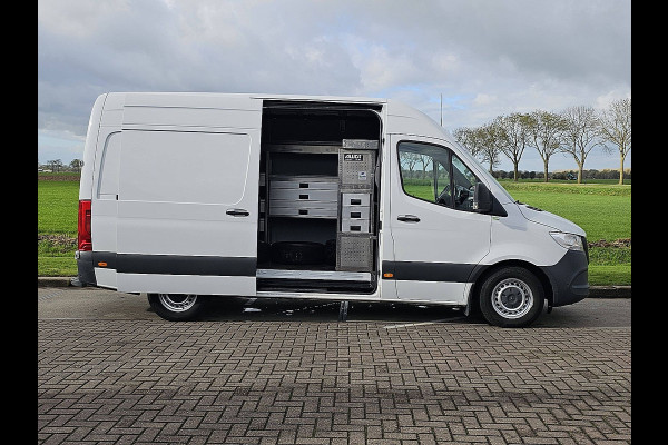 Mercedes-Benz Sprinter 314 2.2 CDI L2H2 EURO VI-D Automaat Mbux Standkachel Airco Adaptieve Cruise Camera PDC WP-Inrichting RWD Euro6 143 PK!