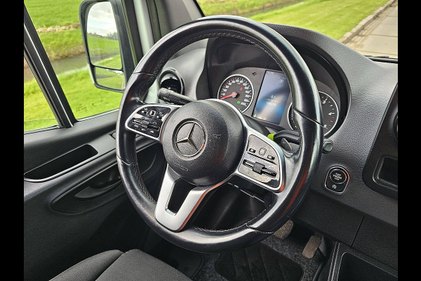 Mercedes-Benz Sprinter 314 2.2 CDI L2H2 EURO VI-D Automaat Mbux Standkachel Airco Adaptieve Cruise Camera PDC WP-Inrichting RWD Euro6 143 PK!