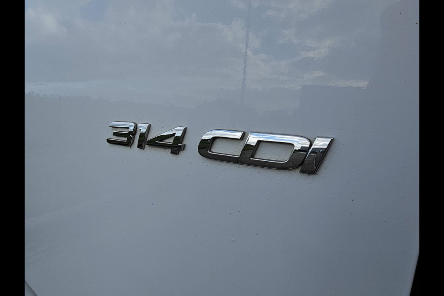 Mercedes-Benz Sprinter 314 2.2 CDI L2H2 EURO VI-D Automaat Mbux Standkachel Airco Adaptieve Cruise Camera PDC WP-Inrichting RWD Euro6 143 PK!