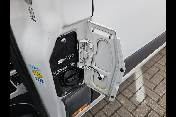 Mercedes-Benz Sprinter 314 2.2 CDI L2H2 EURO VI-D Automaat Mbux Standkachel Airco Adaptieve Cruise Camera PDC WP-Inrichting RWD Euro6 143 PK!