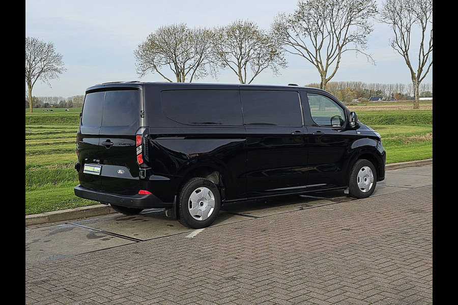Ford Transit Custom 320 2.0 TDCI L2H1 LED Navi Verlengde Fabrieksgarantie! Apple Carplay Airco Euro6 136 PK!