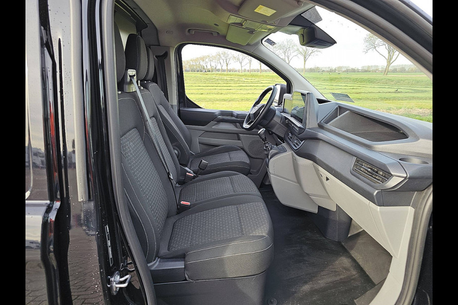 Ford Transit Custom 320 2.0 TDCI L2H1 LED Navi Verlengde Fabrieksgarantie! Apple Carplay Airco Euro6 136 PK!
