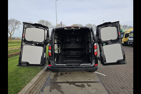 Ford Transit Custom 320 2.0 TDCI L2H1 LED Navi Verlengde Fabrieksgarantie! Apple Carplay Airco Euro6 136 PK!