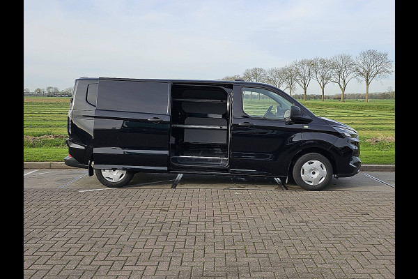 Ford Transit Custom 320 2.0 TDCI L2H1 LED Navi Verlengde Fabrieksgarantie! Apple Carplay Airco Euro6 136 PK!