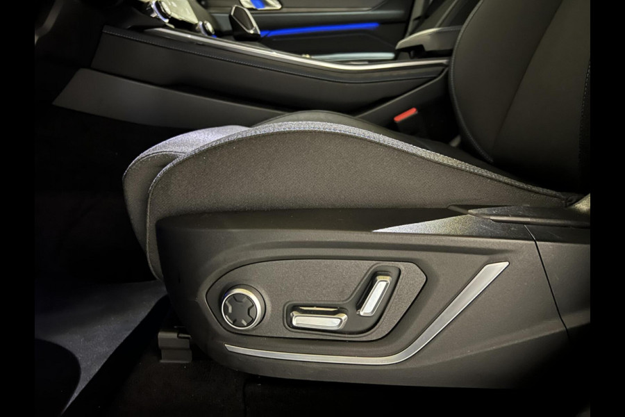 Lynk & Co 01 1.5 Plug-in Black Edition Sfeerver. 360° NAP