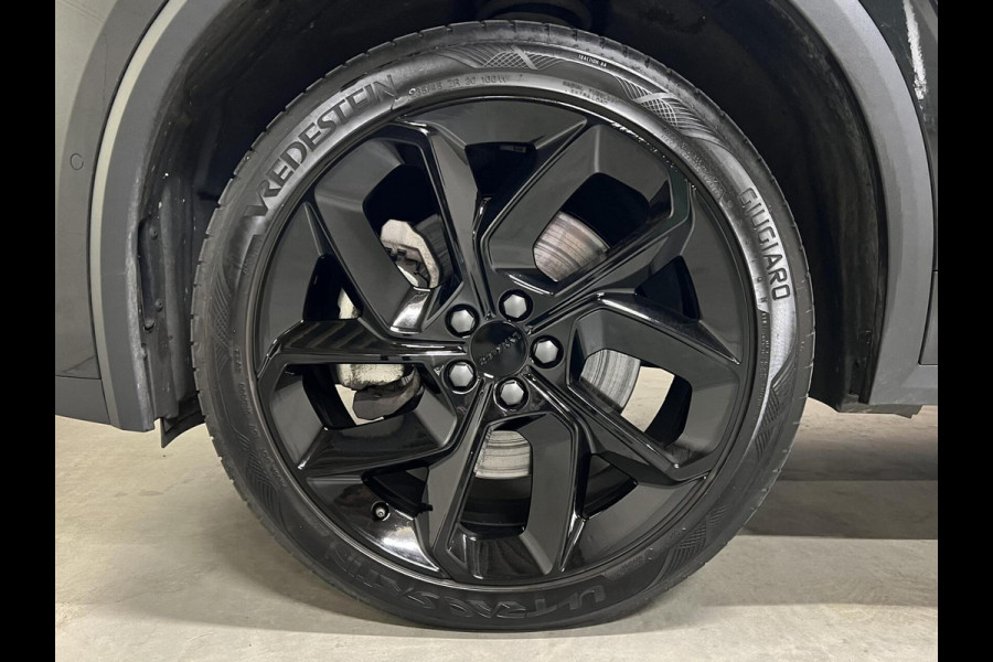 Lynk & Co 01 1.5 Plug-in Black Edition Sfeerver. 360° NAP