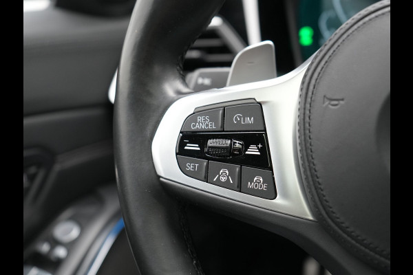 BMW 3 Serie Touring 330e M Sport Plug In Hybrid 293pk Dealer O.H. PHEV | Panodak | Head Up | 360 Camera | Adaptive Cruise | Harman & Kardon | Nappa Lederen Sportstoelen Memory & Verwarmd | Adaptief Onderstel | Laser LED | Apple Carplay | Sfeerverlichting |