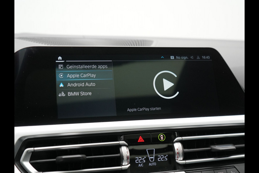 BMW 3 Serie Touring 330e M Sport Plug In Hybrid 293pk Dealer O.H. PHEV | Panodak | Head Up | 360 Camera | Adaptive Cruise | Harman & Kardon | Nappa Lederen Sportstoelen Memory & Verwarmd | Adaptief Onderstel | Laser LED | Apple Carplay | Sfeerverlichting |