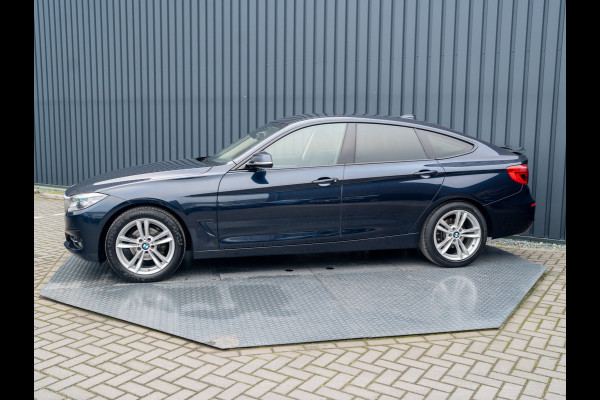 BMW 3-serie Gran Turismo | Apple Carplay | Head Up | Keyless | 320i Executive Prijs Rijklaar!!