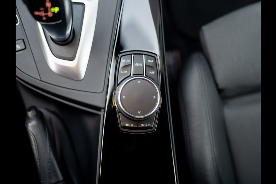 BMW 3-serie Gran Turismo | Apple Carplay | Head Up | Keyless | 320i Executive Prijs Rijklaar!!