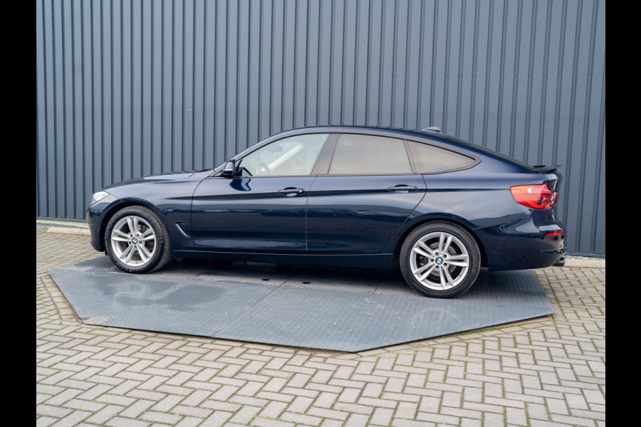 BMW 3-serie Gran Turismo | Apple Carplay | Head Up | Keyless | 320i Executive Prijs Rijklaar!!