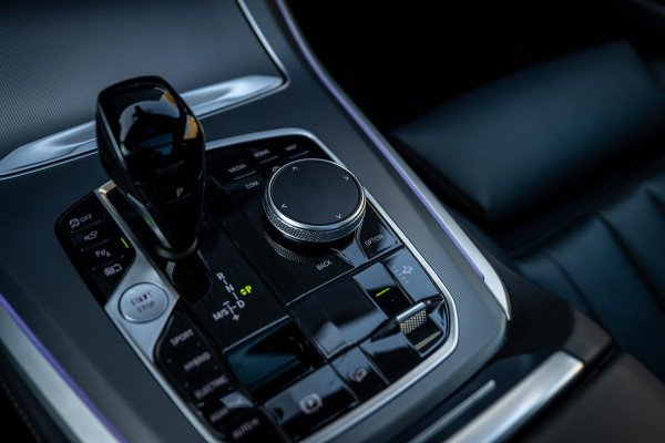 BMW X5 xDrive45e M-Sport Laser Bowers & Wilkins Trekhaak