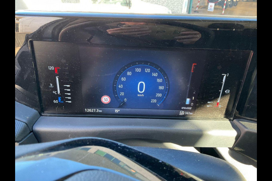 Ford Transit Custom 320 2.0 TDCI L1H1 Limited 150pk! | 17 inch | Stoelverwarming | Camera | Parkeersensoren | Volledig meegespoten bumpers