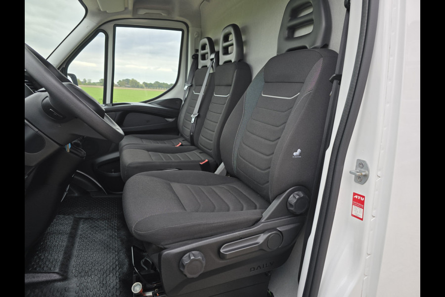 Iveco Daily 35S16V 2.3 410 H2 L3 H2 - 160 Pk - Euro 6 - ParkeerCamera - Airco - Cruise Control - L4 H2